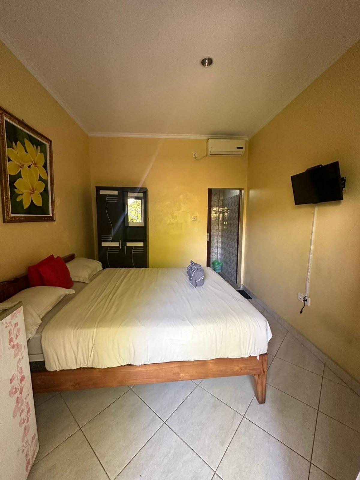 Guest house Sari Buana 2*